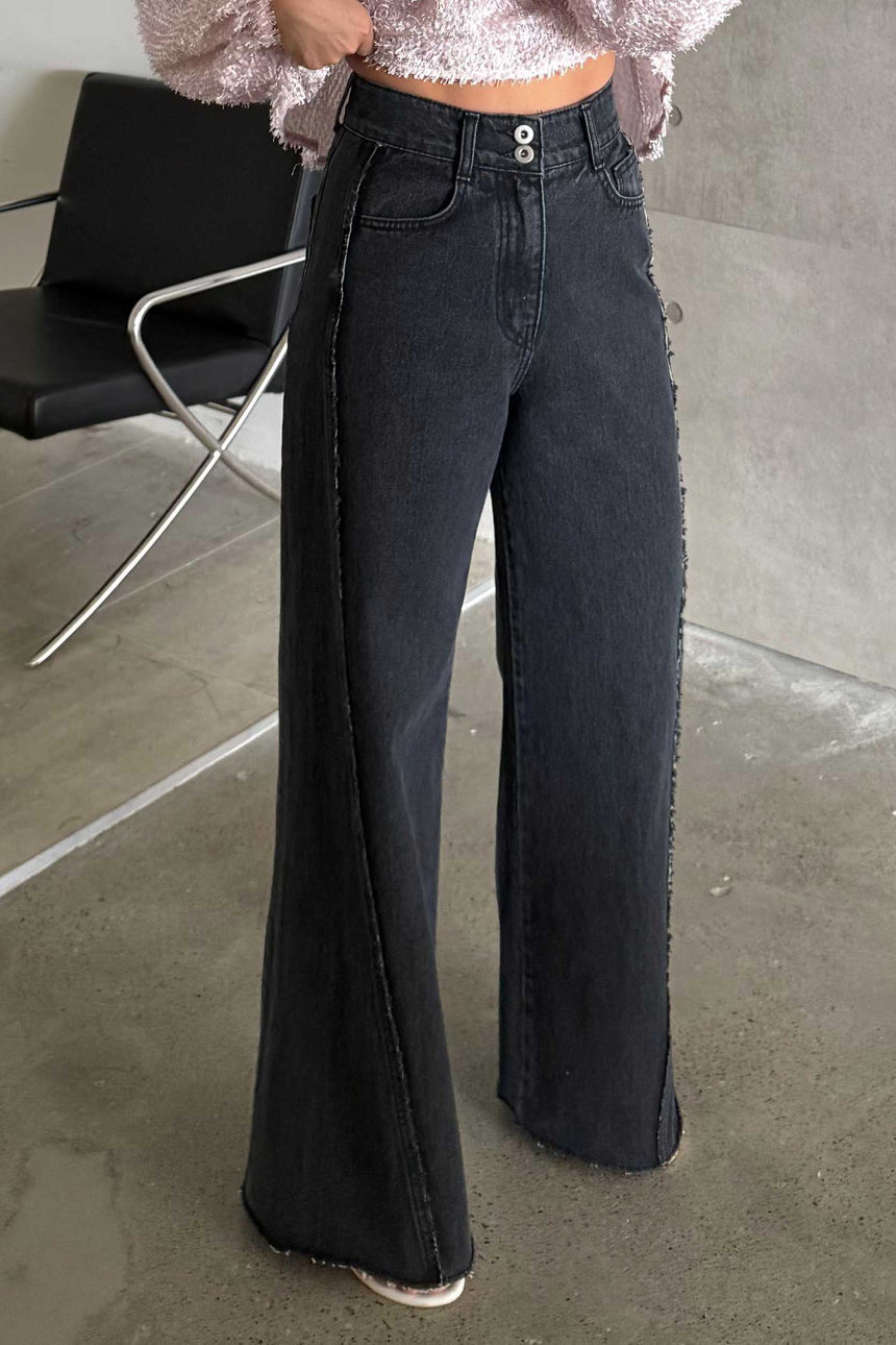 Wide Seam Denim Pants