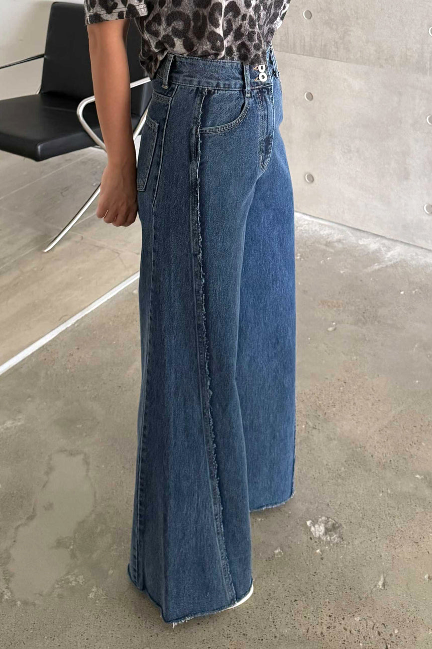 Wide Seam Denim Pants